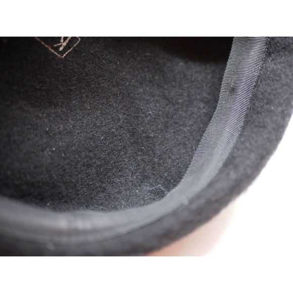 Vintage Black K-M-F Neumann Endler Wool Fascinator Hat With Bow - Picture 16 of 16